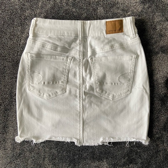 american eagle white denim skirt - Picture 2 of 5